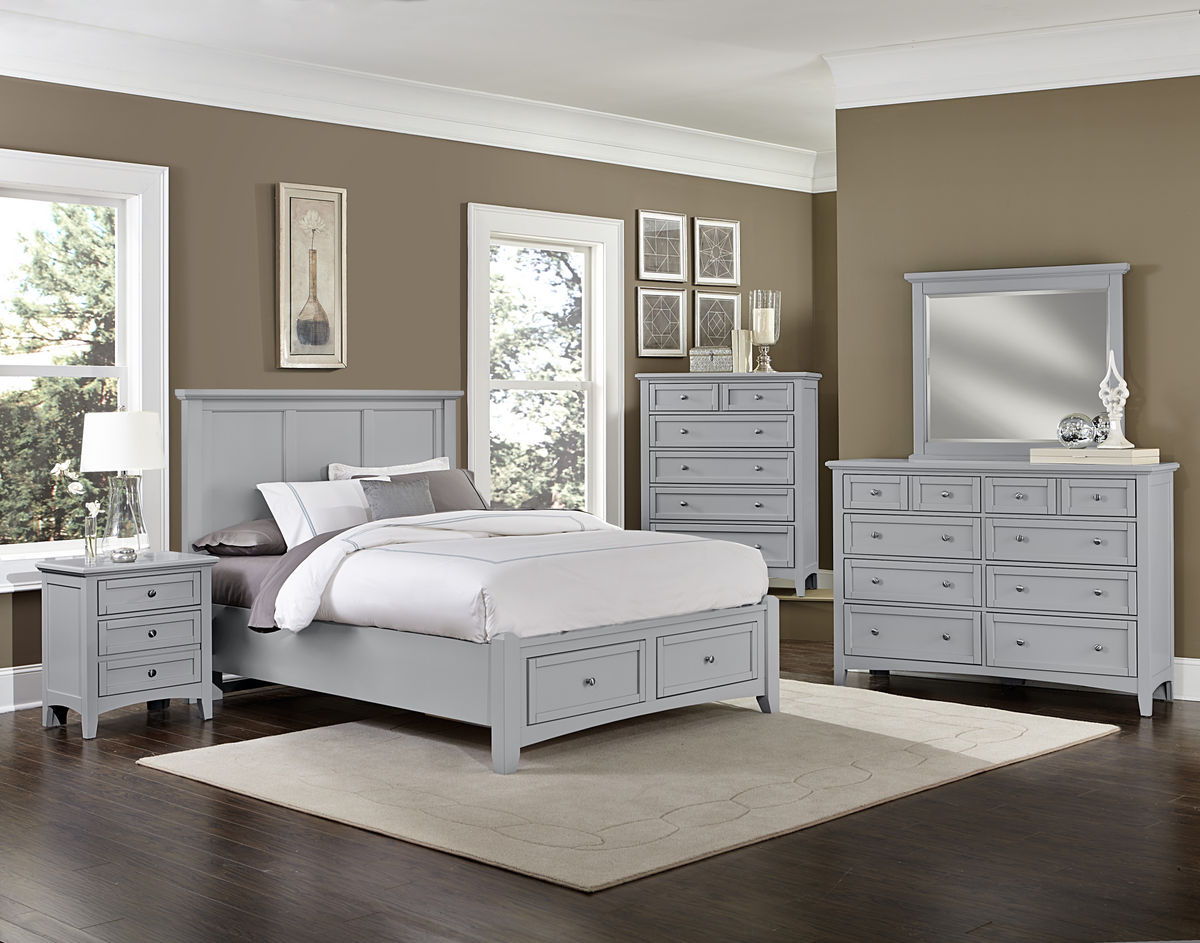 Bonanza - Queen Mansion Bed With Storage Footboard - Gray