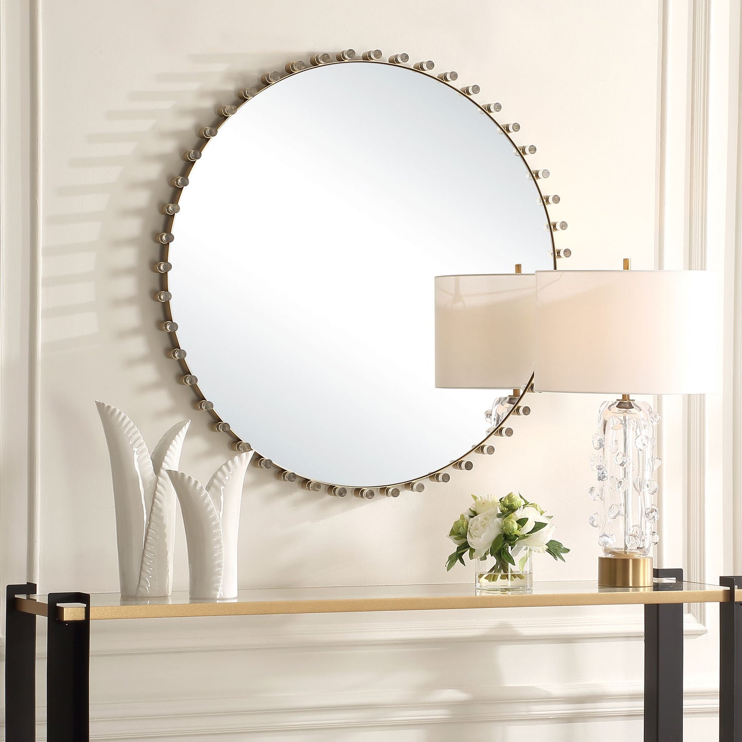 Avelyne - Round Mirror - Gold