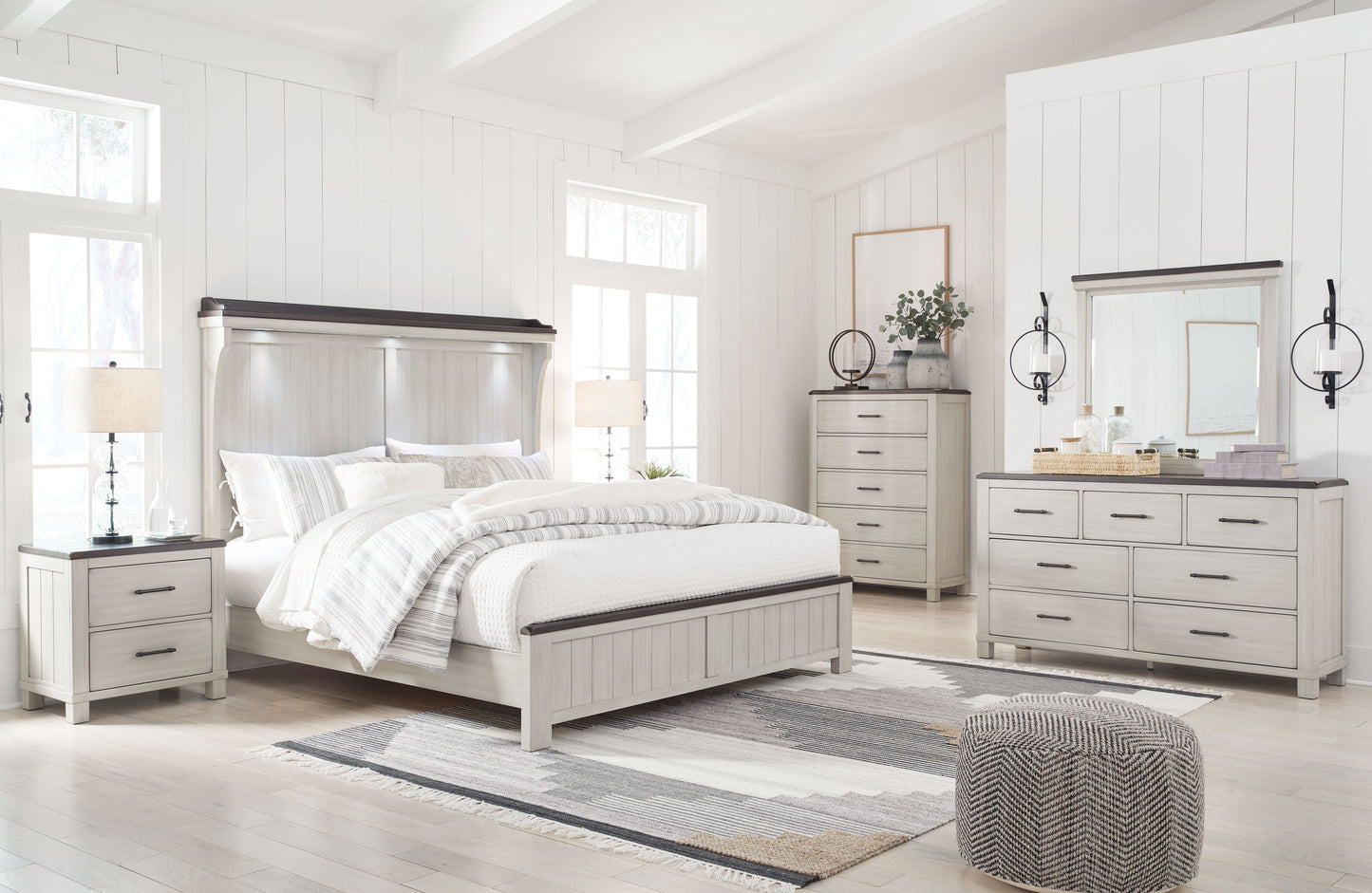 Darborn - Panel Bedroom Set