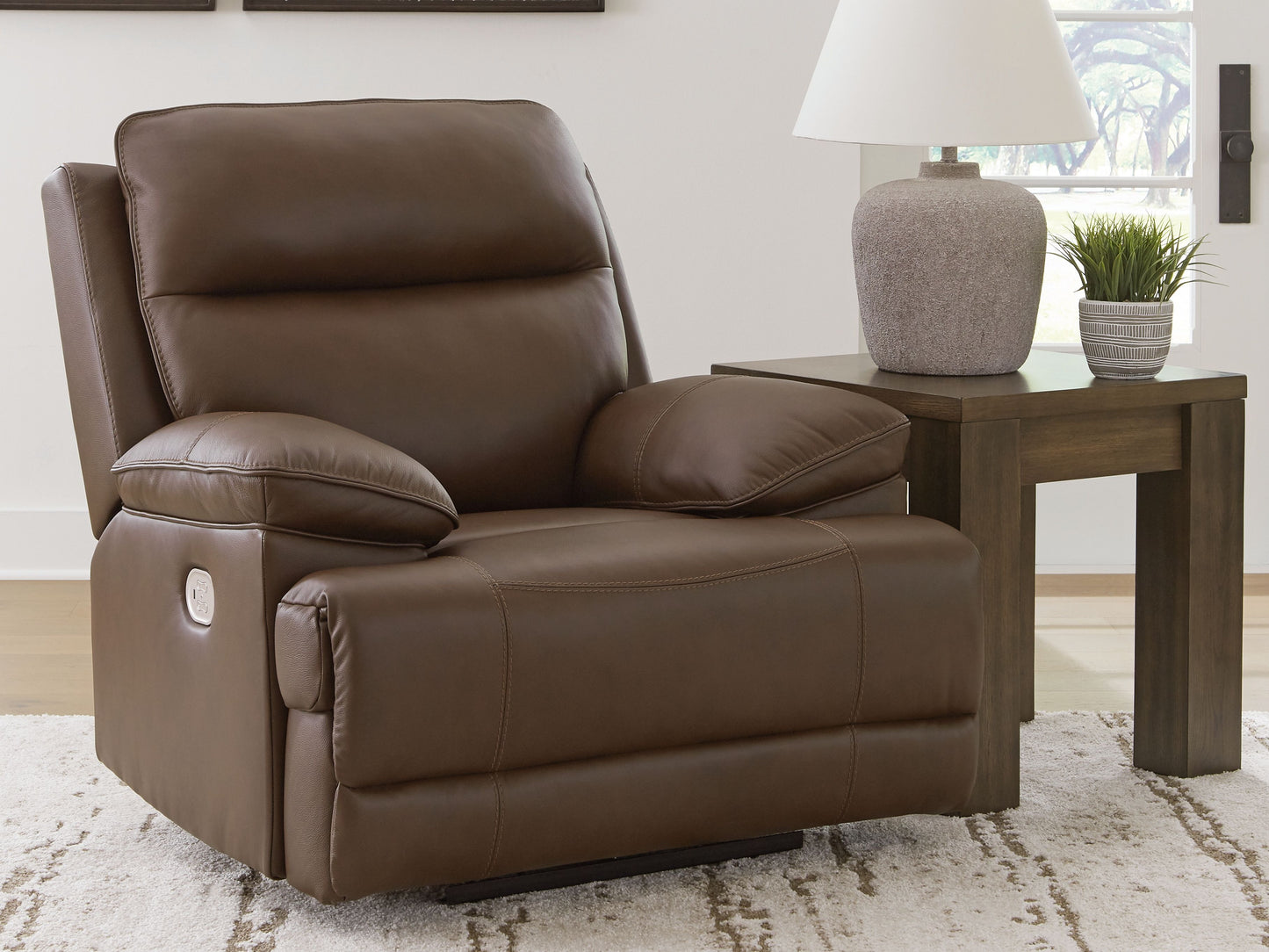 Vonryan - Tobacco - Power Recliner / Adj Headrest