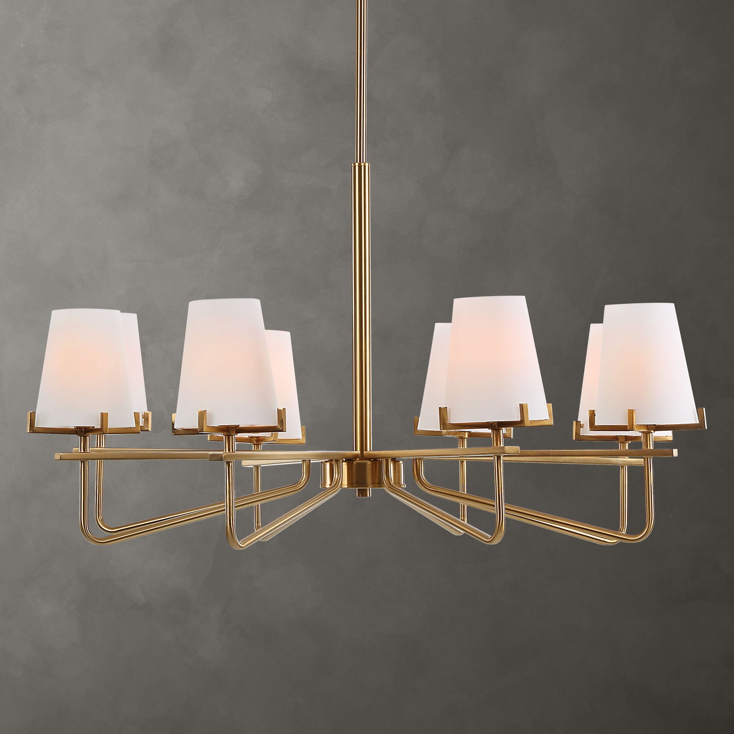 Lassen - 8 Light Chandelier - Brass