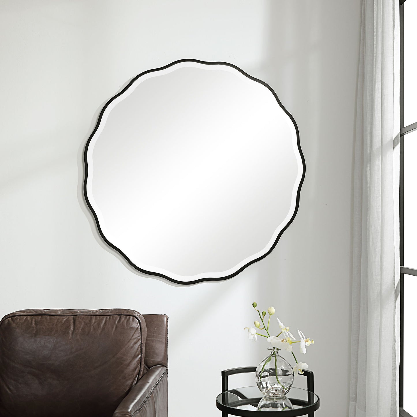 Aneta - Round Mirror - Black