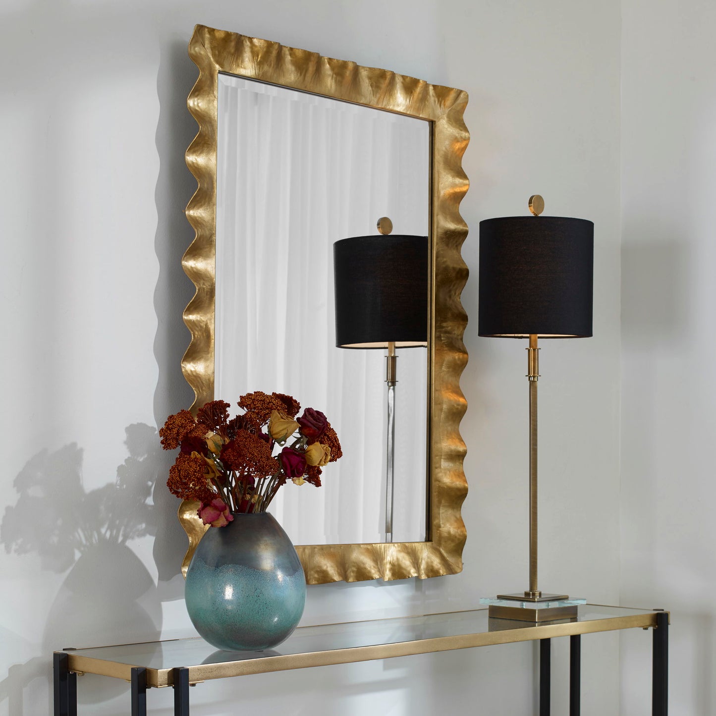 Haya - Scalloped Mirror - Gold